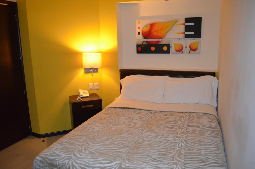 סן חואן דה לוס לאגוס Hotel Rincon Del Cielo חדר תמונה